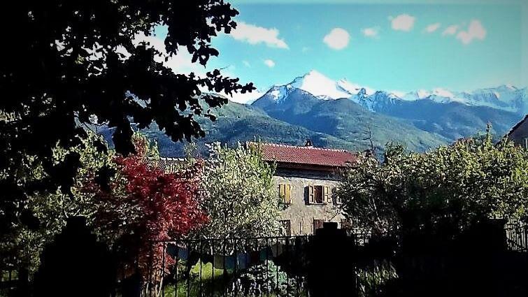 Il Giardino Dei Merli Bussoleno Exteriör bild